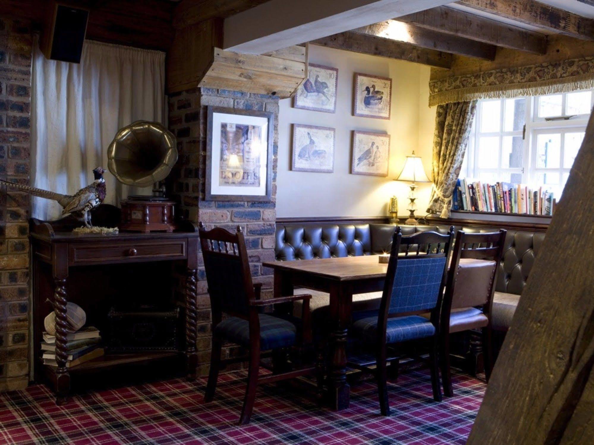 The Swan Inn Nantwich Ngoại thất bức ảnh